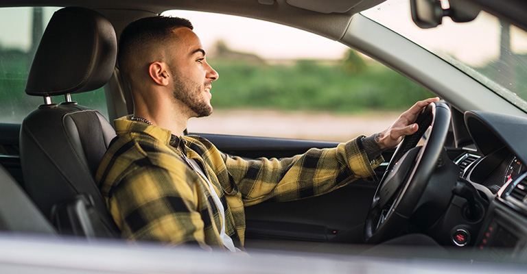 Promociones AXA Seguros: descuentos y beneficios vigentes para tu seguro de auto